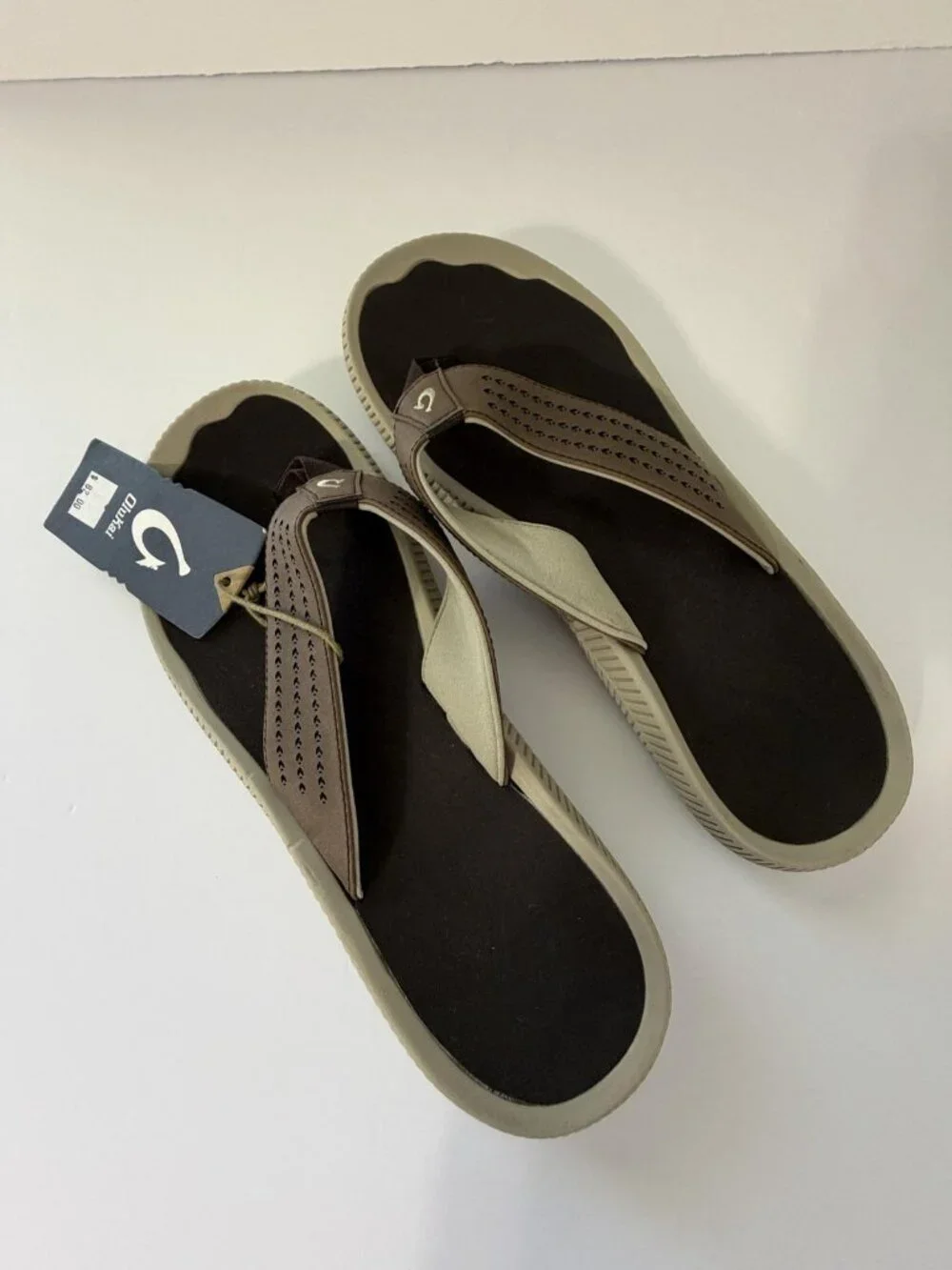 OluKai Sandals Mens 13 Brown Flip Flop Thong Comfort Slip On Beach Casual